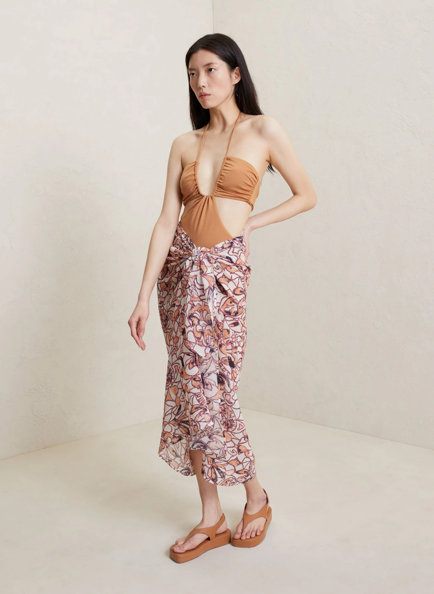 ANA_SWIMSUIT_BRTO_0064_3.jpg ALC LTD Serra Silk Sarong