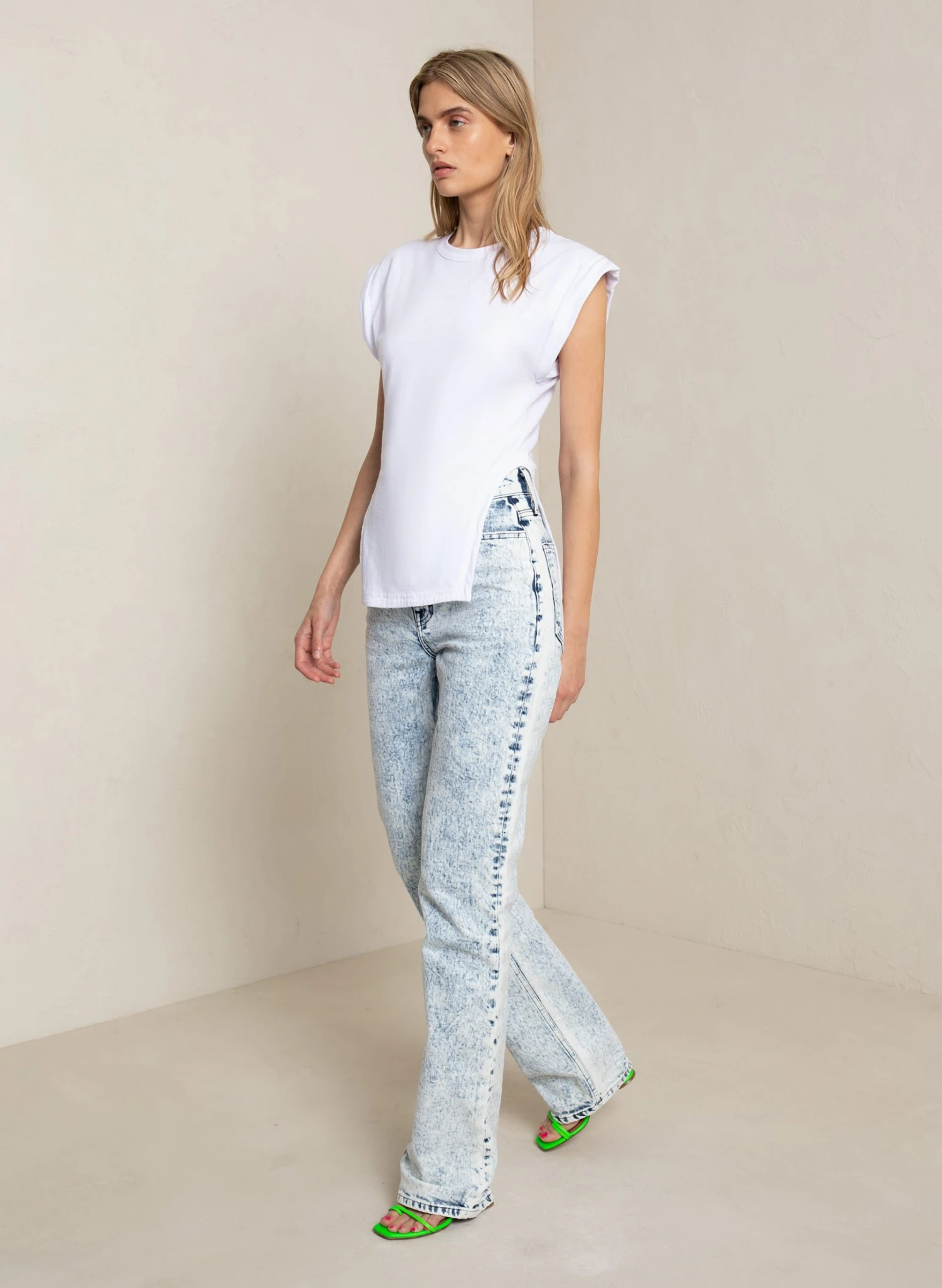 ALC LTD Tops Bryant Cotton Tee 5 ALC LTD Tops Bryant Cotton Tee