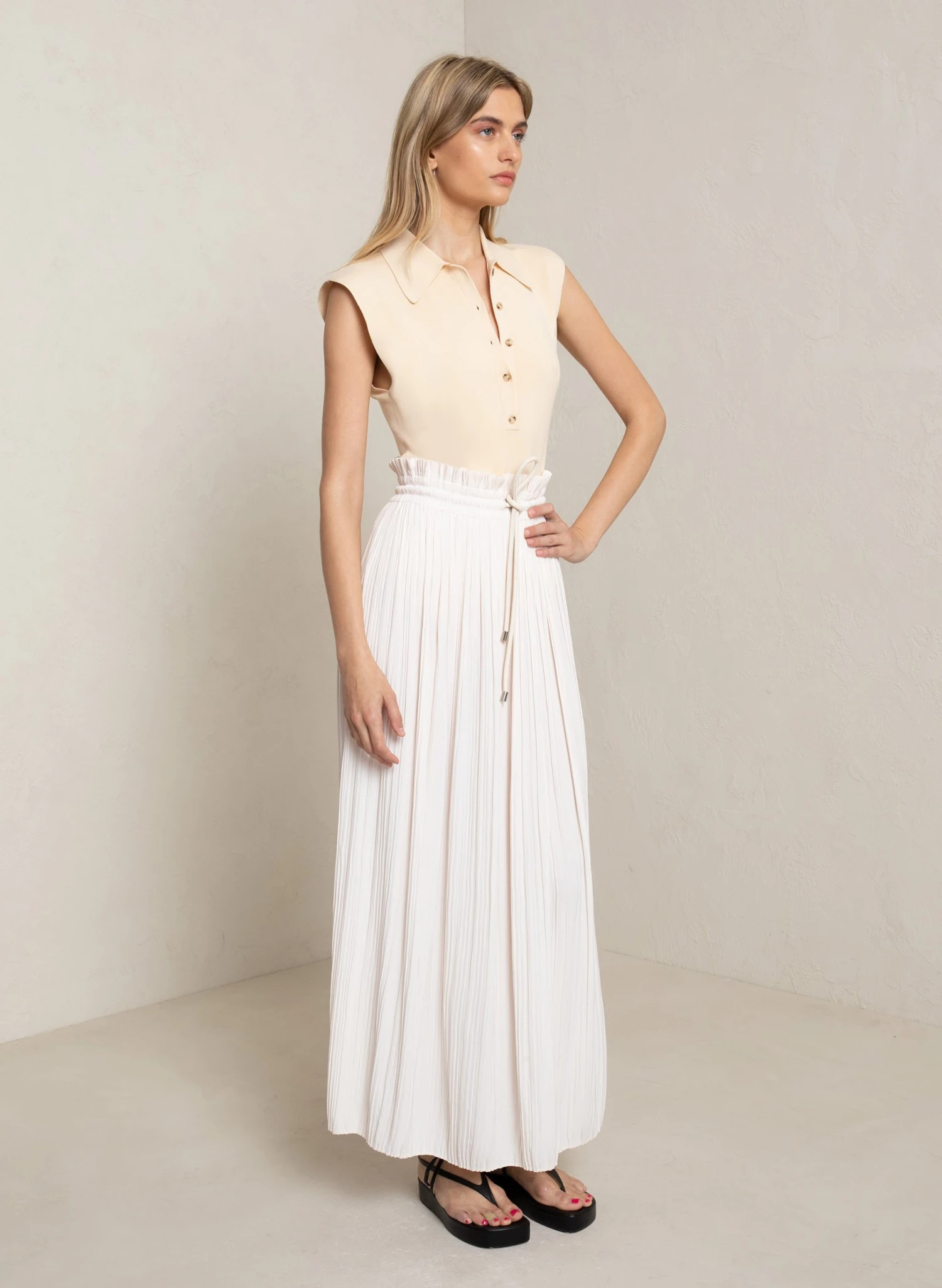EVERLY_SKIRT_ALT_0030_2.jpg ALC LTD Everly Pleated Maxi Skirt Bottoms