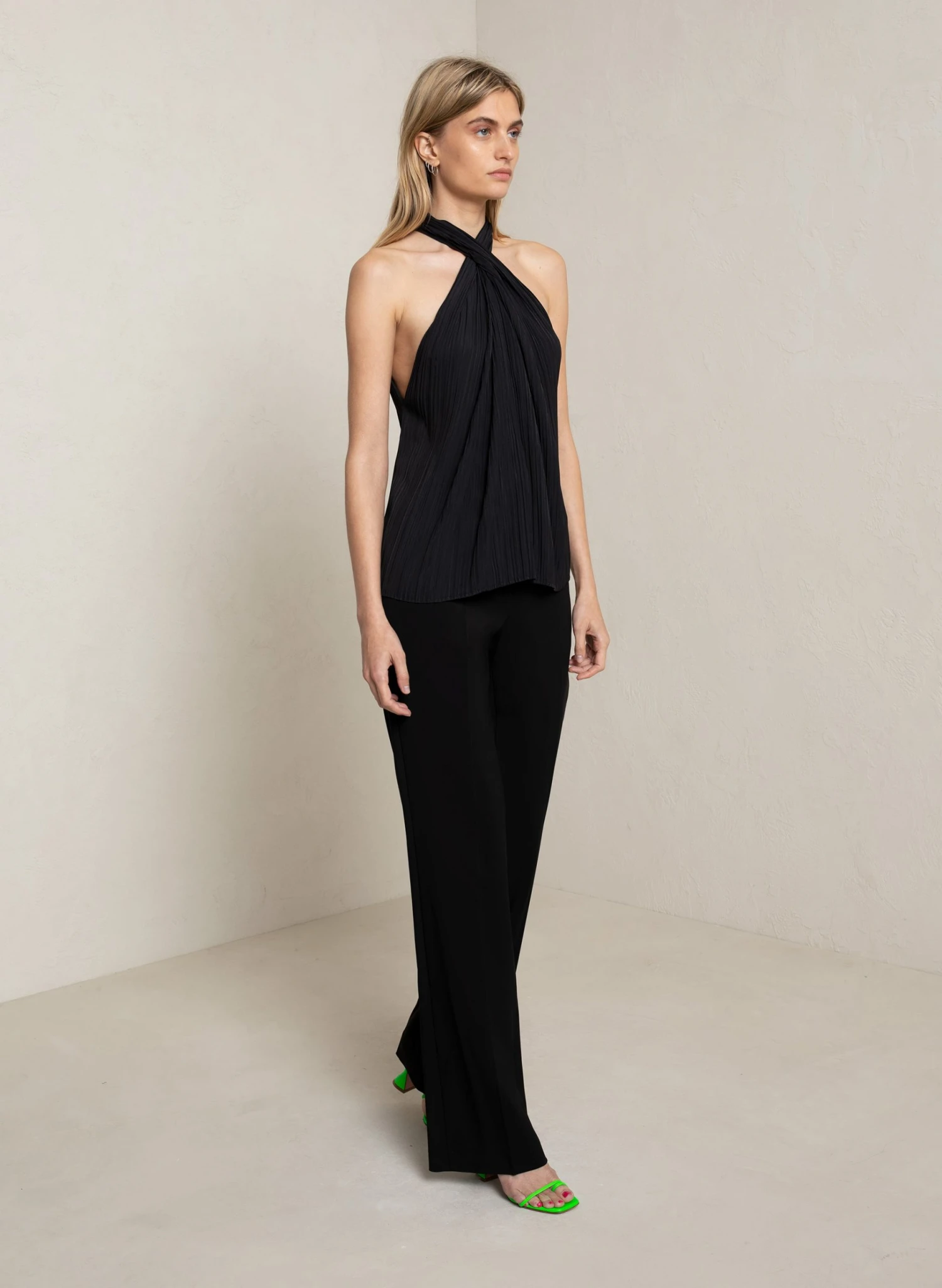 RIO_TOP_BLK_015_2.jpg ALC LTD Rio Pleated Top Tops