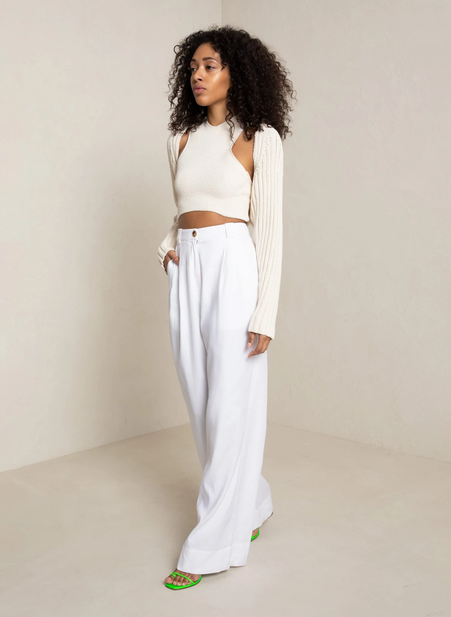 ALC LTD Sawyer Ribbed Knit Bolero Knitwear 5 ALC LTD Sawyer Ribbed Knit Bolero Knitwear